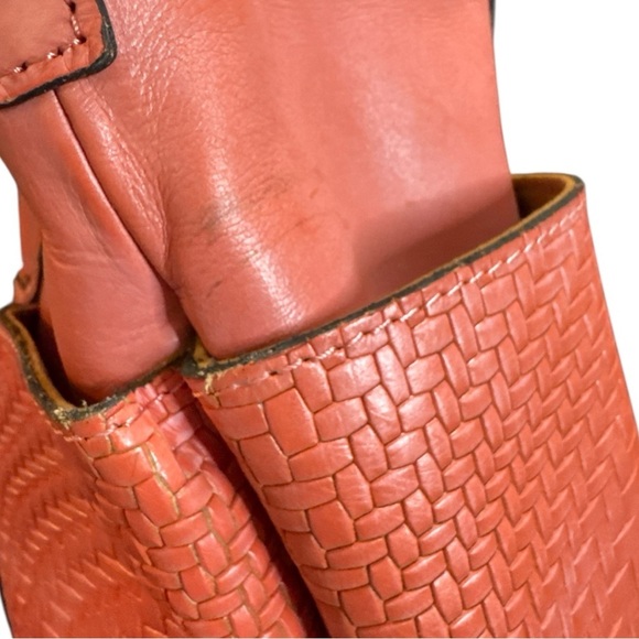 Patricia Nash Talloria Coral Tote Bag - Picture 7 of 8